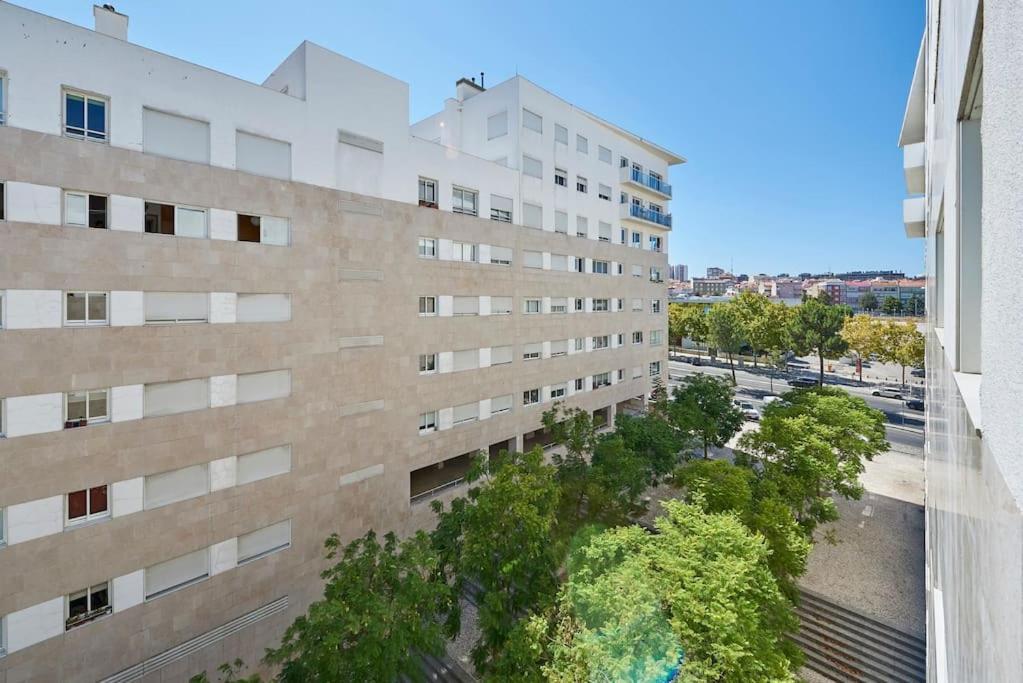 Modern Apartment In Parque Das Nacoes ลิสบอน ภายนอก รูปภาพ